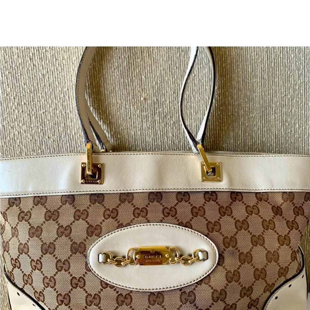 Gucci GG shoulder bag